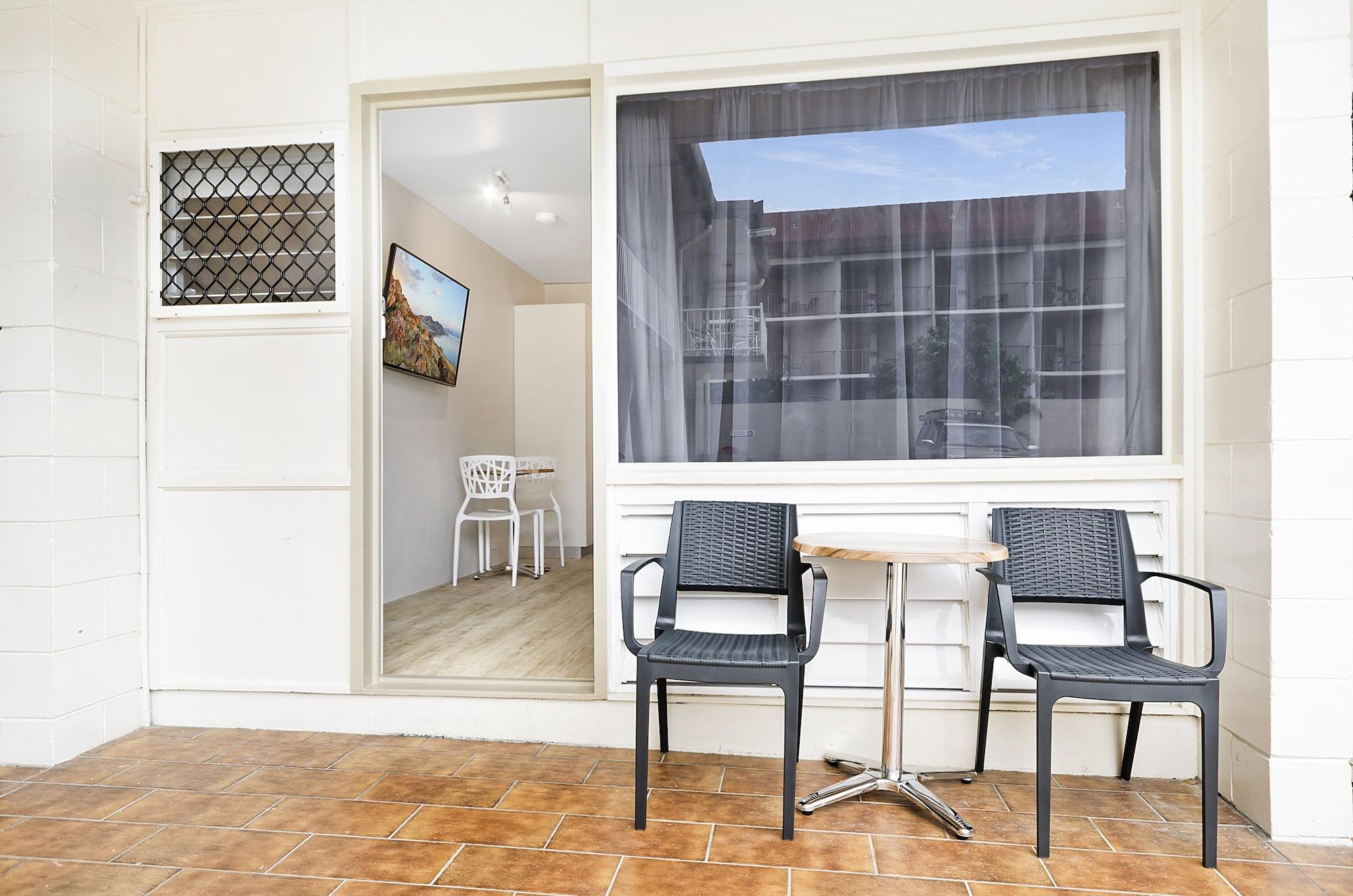 Beach House Motel Таунсвіль Екстер'єр фото